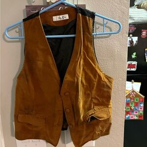 Tin Kiu Brown Suede Vest